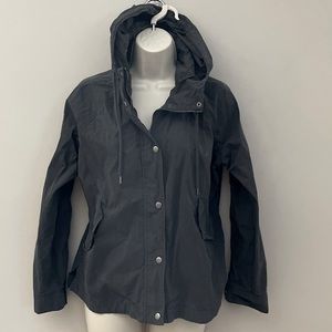 OLD NAVY WOMANS LIGHT JACKET/RAIN